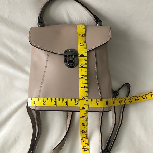 LUANA FERRACUTI Tan Leather Backpack Two Way Purse Italy NWOT - Picture 4 of 8